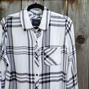 Rails White Black Plaid Rayon Long Sleeve Top